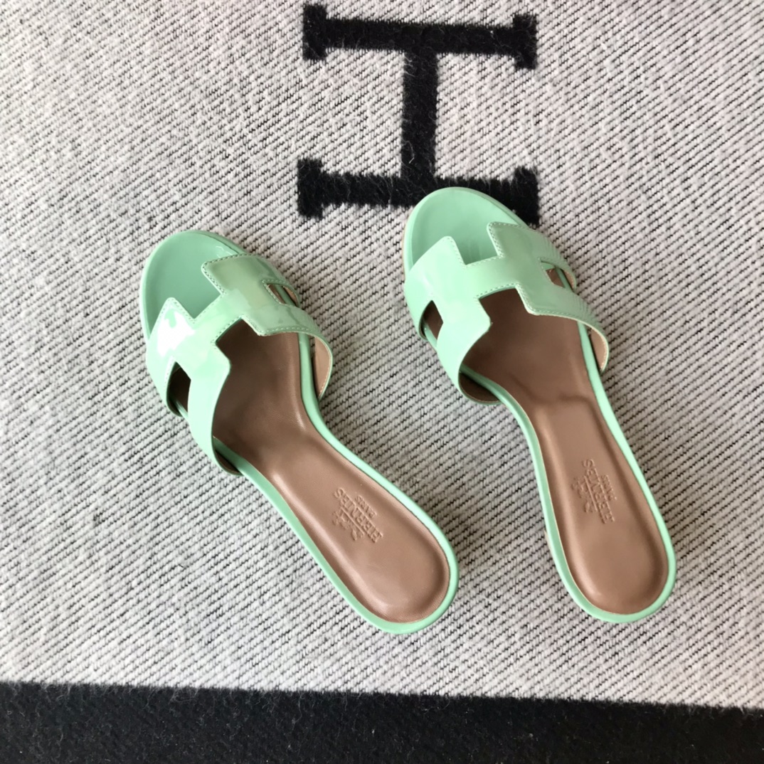 에르메스 올수공 오아시스 슬리퍼 샌들 페이던트 19